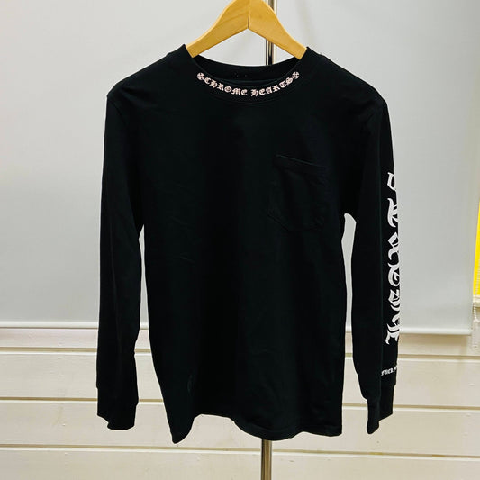 CHROME HEARTS 　クロムハーツ　オールドイングリッシュ　 長袖　Tシャツ　【C2602】