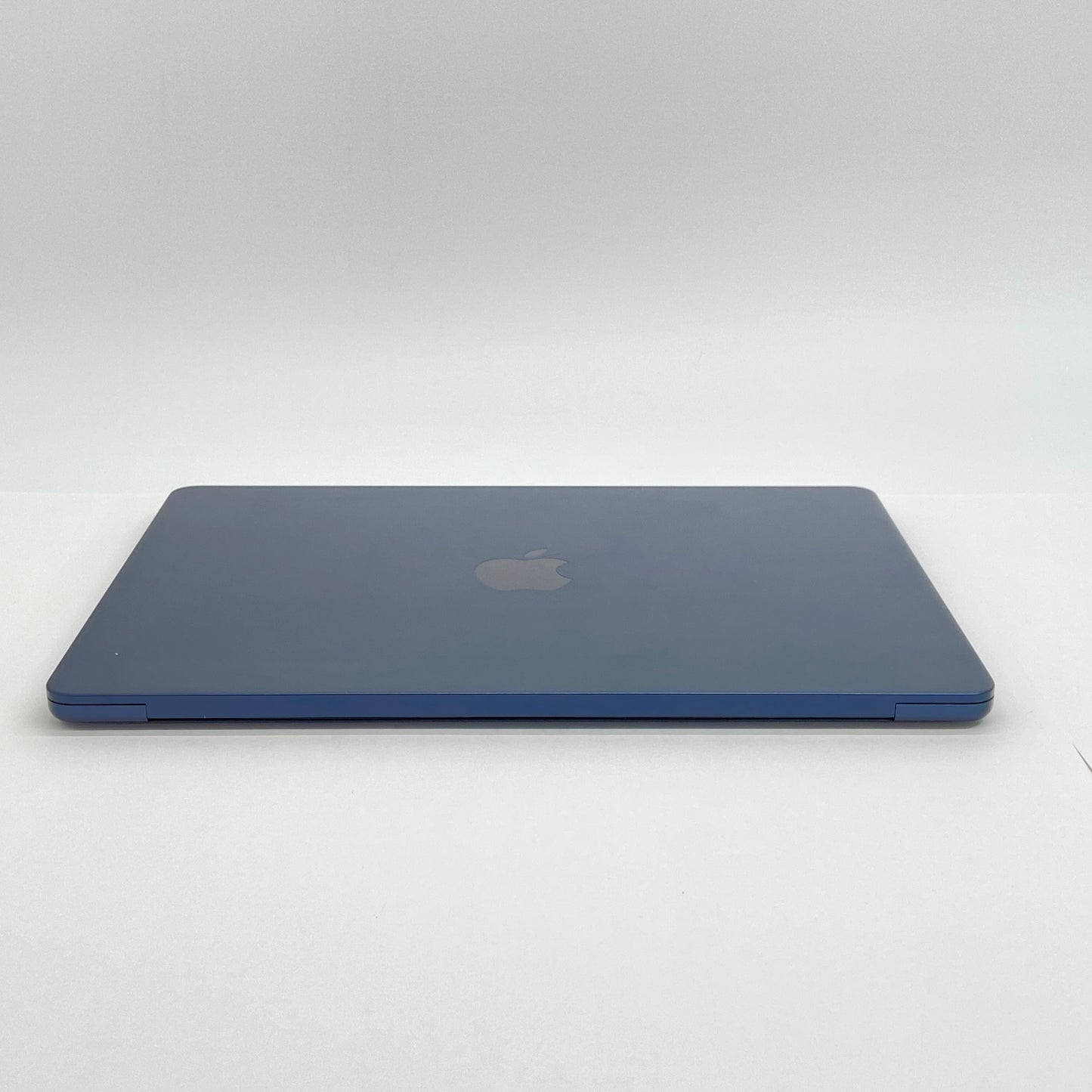 美品 MacBook Air 13インチ A3240 M4 16GB SSD 512GB 充放電回数57回 バッテリー最大容量100% 付属品完備【C7207-80】