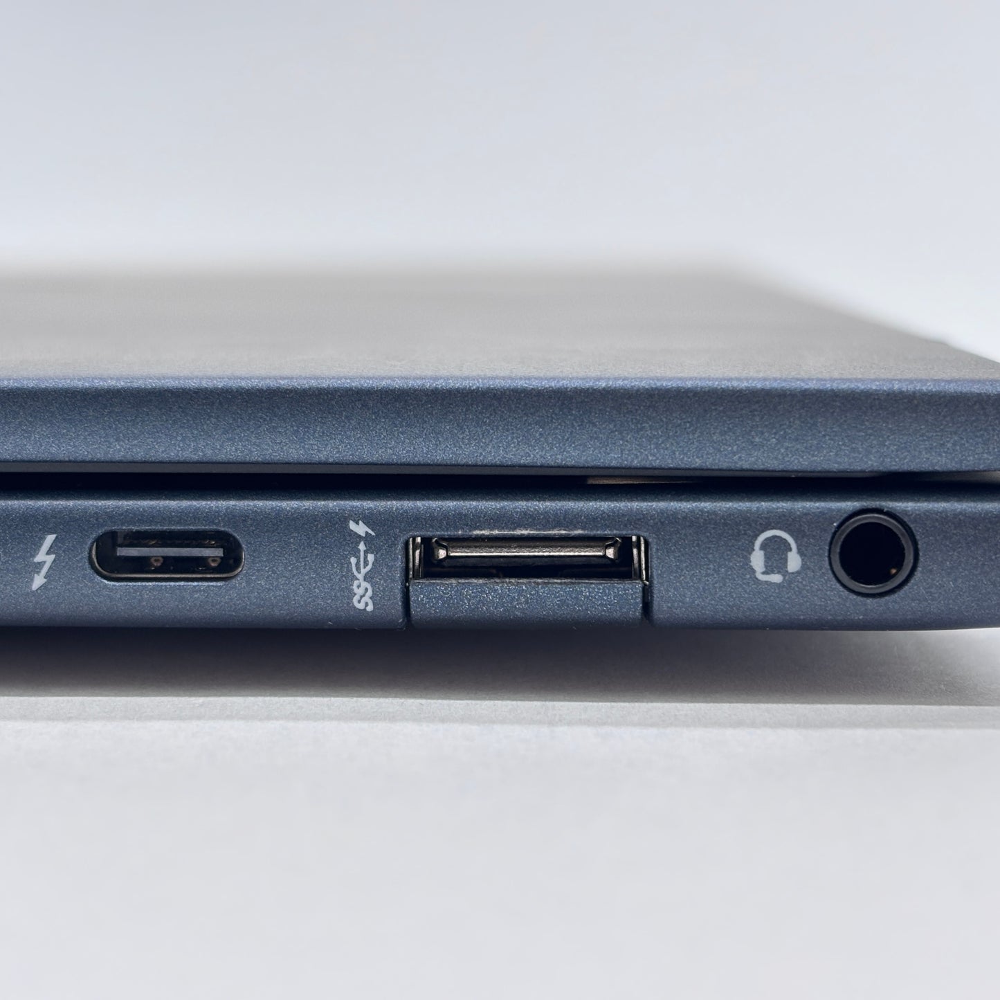 美品 HP Dragonfly 13.5インチ G4 Core i7-1355U 16GB SSD 512GB バッテリー最大容量100% 【C8168-100】