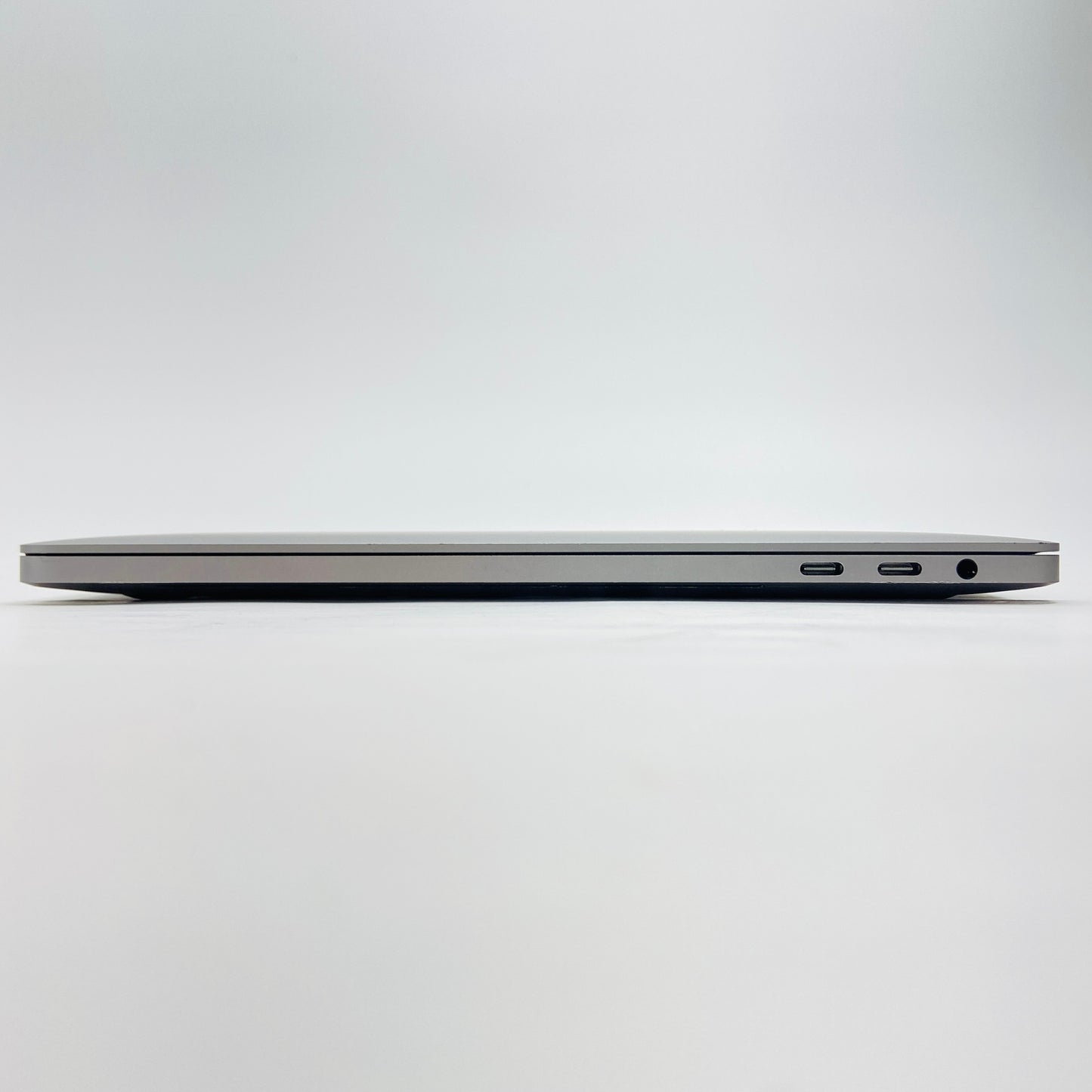 Apple MacBook Pro 2018 13インチ i5 8GB 256GB 【C4099-80】