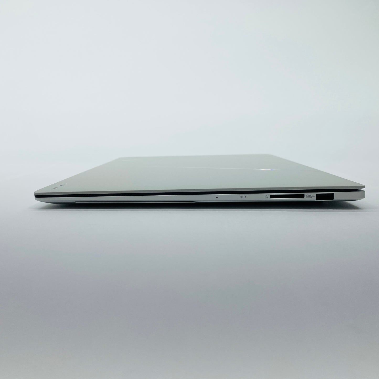 美品 Zenbook S16 UM5606WA Ryzen AI9 HX370 32GB SSD 1TB Windows11Home スカンジナビアンホワイト 【C4730-80】