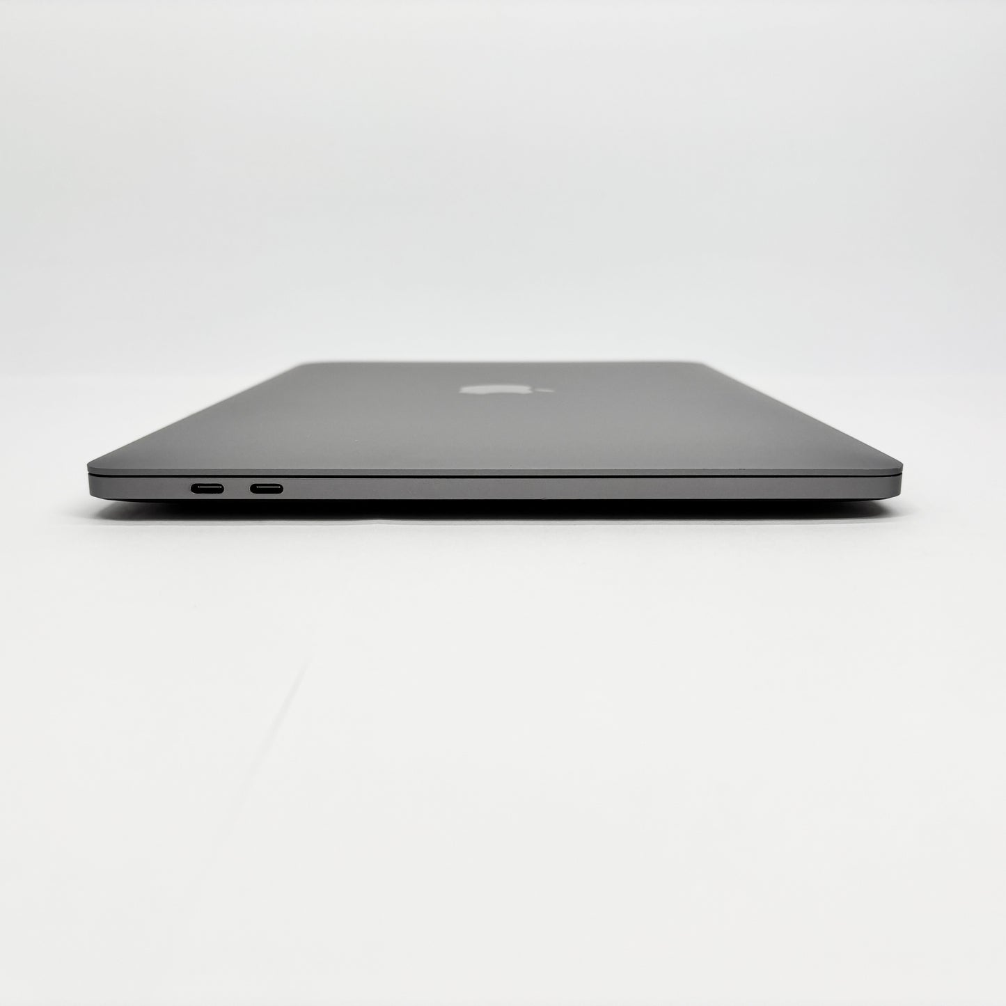 Apple MacBook Pro 13インチ M2 8GB 512GB バッテリー最大容量95% スペースグレイ【C8716-80】