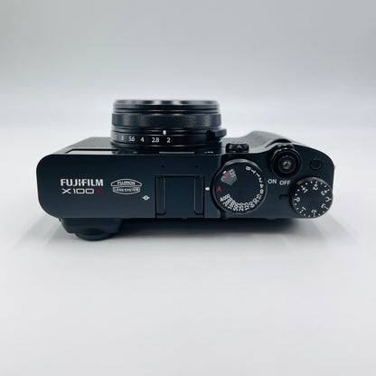新品同様 美品 富士フィルム FUJIFILM X100VIブラック ショット数1,494枚　【C4668-80】