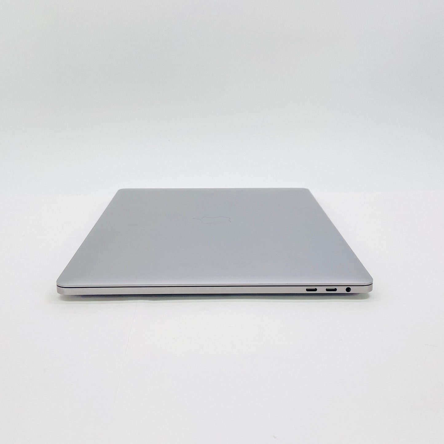 Apple MacBook Pro 15インチ 2018 2.9GHz 6コア i9 32GB SSD1TB 【C7928-80】