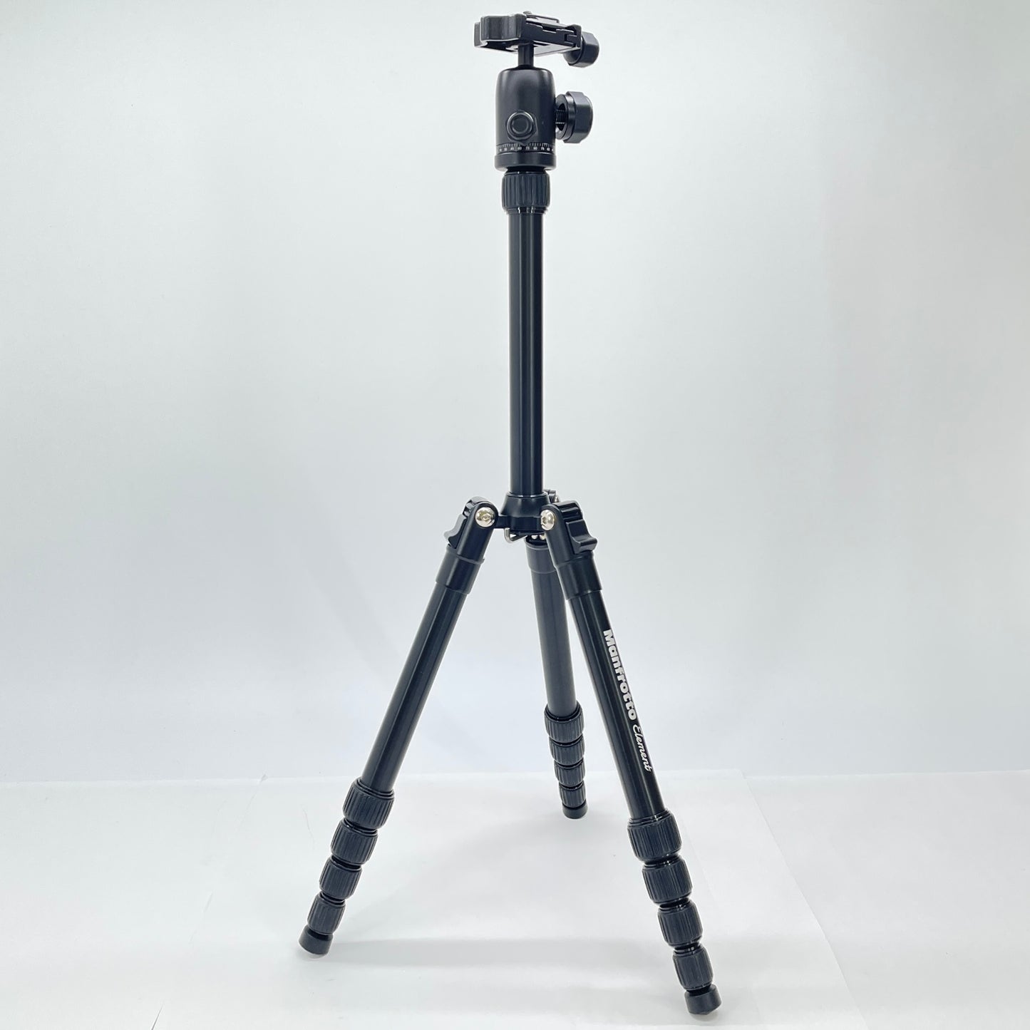 Manfrotto Elementトラベル三脚 スモール MKELES5BK-BH 【C6111-80】