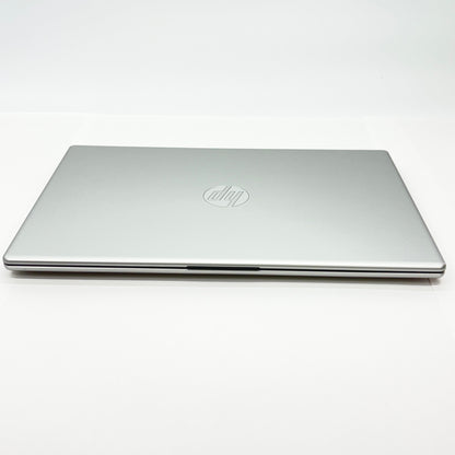 美品 HP Laptop 15-fd0095wm i5 1235U 16GB SSD512GB USキー windows11home サイクルカウント2回 バッテリー最大容量100%  【C5127-100】