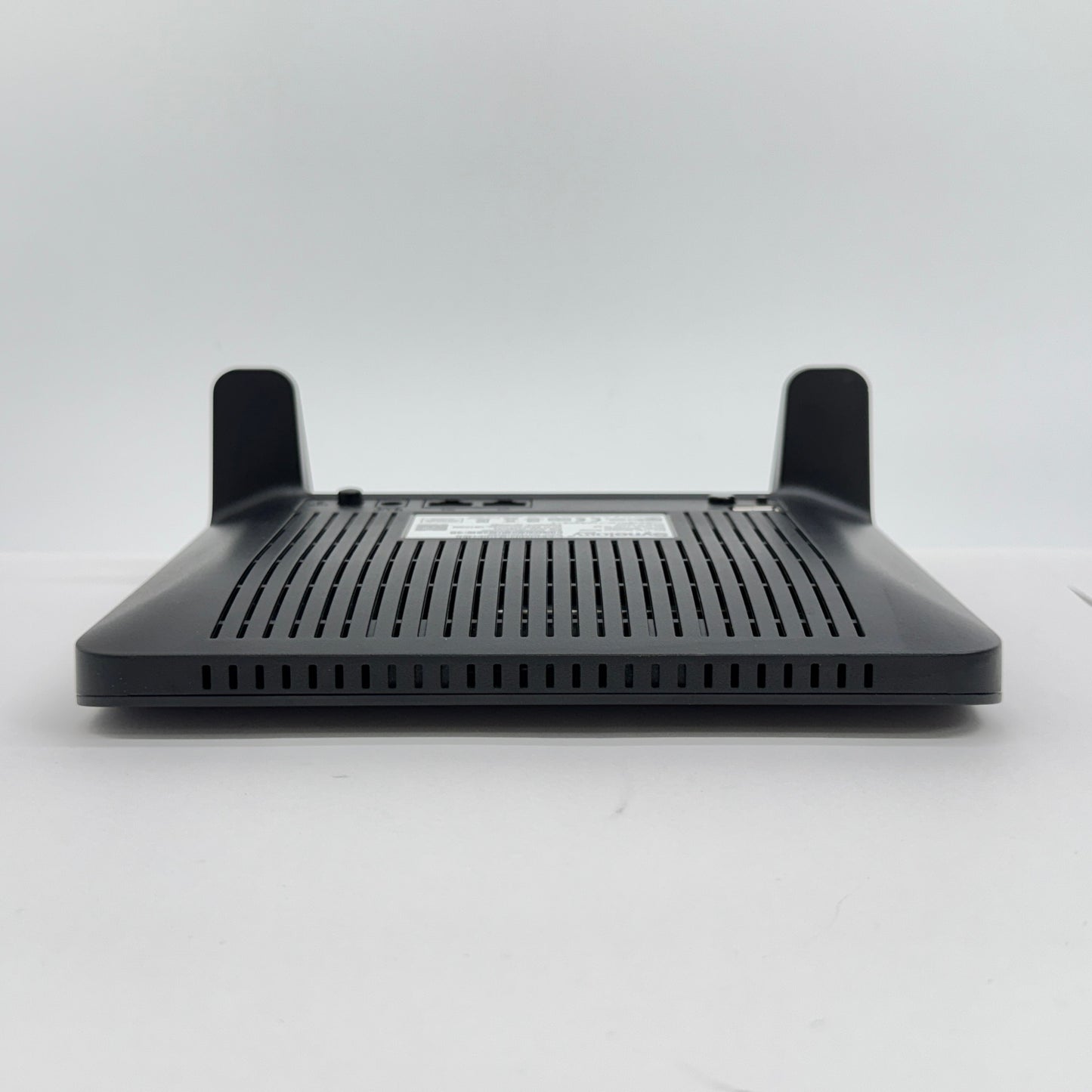 Synology 無線LANルーター MR2200ac【C7404-60】
