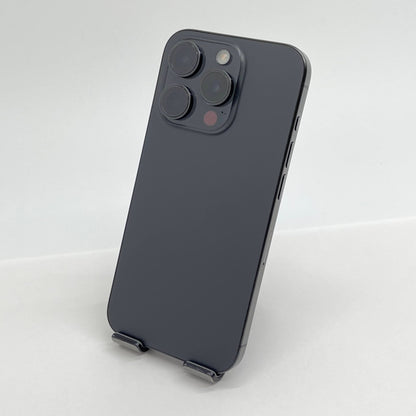 iPhone 15 Pro MTUC3J/A 256GB SIMフリー バッテリー最大容量84%  ブラックチタニウム 本体のみ【C7038-C】