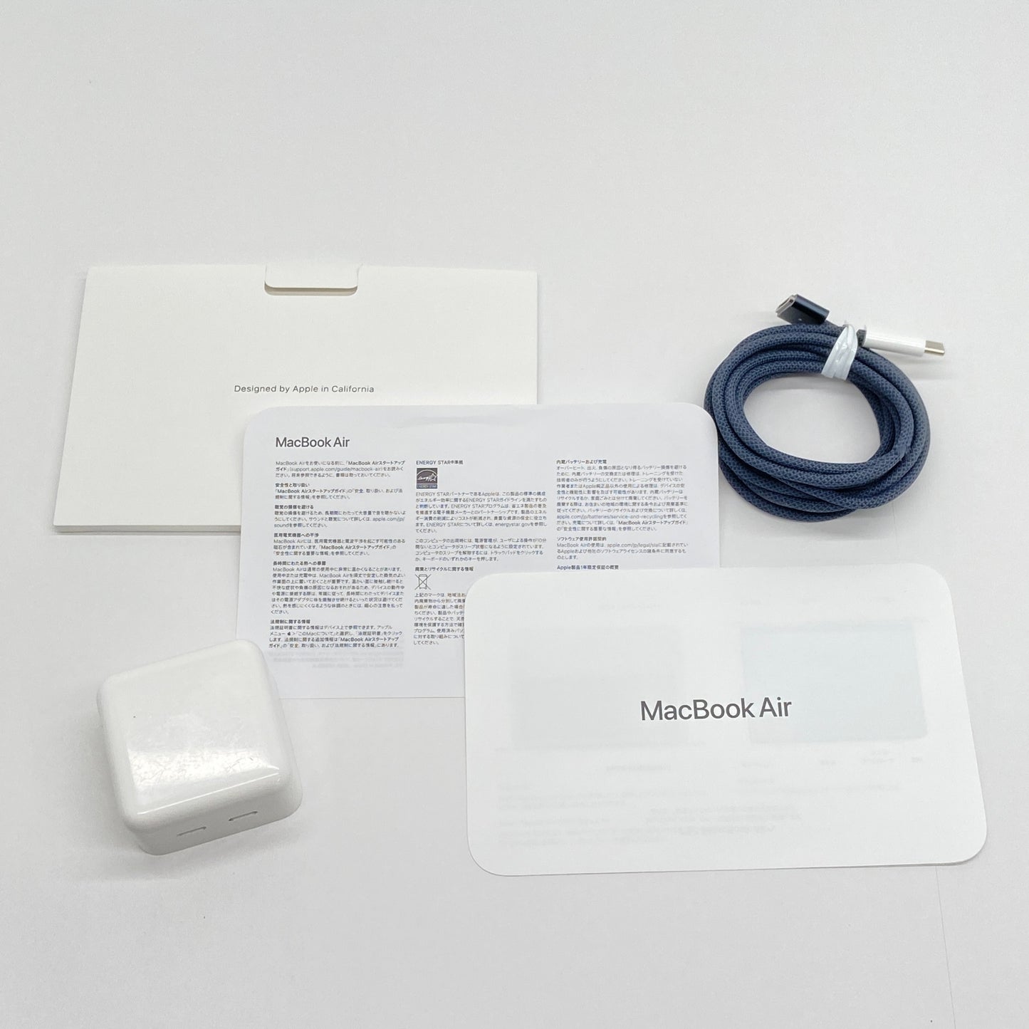 美品 MacBook Air 13インチ A3240 M4 16GB SSD 512GB 充放電回数57回 バッテリー最大容量100% 付属品完備【C7207-80】
