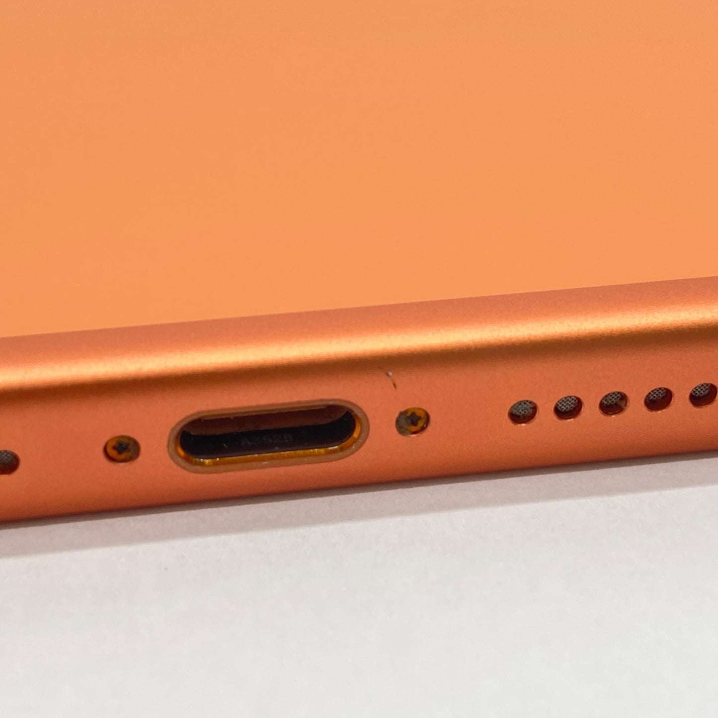 美品 iPhone 17 Pro Max 256GB MFY94J/A SIMフリー バッテリー最大容量100% 充放電回数160回 コスミックオレンジ 付属品完備【C7181-C】