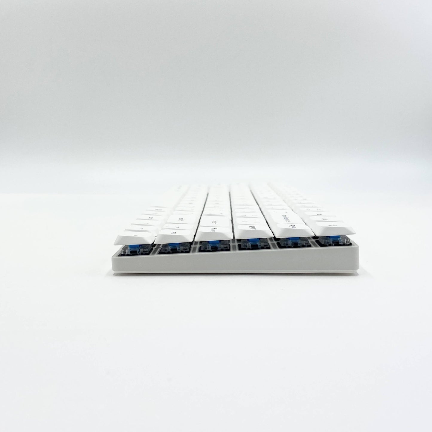 美品 Keychron K3 Non-Backlight US配列 青軸 K3K2Z	【C5988-80】